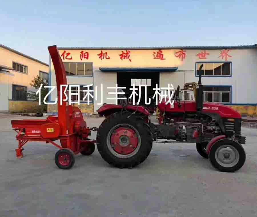 鍘草機(jī)